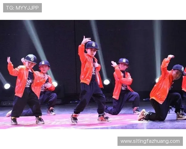 深圳街舞队的进攻策略与技巧深度解析探索街舞文化的魅力与挑战 深圳街舞队的进攻策略与技巧深度解析探索街舞文化的魅力与挑战