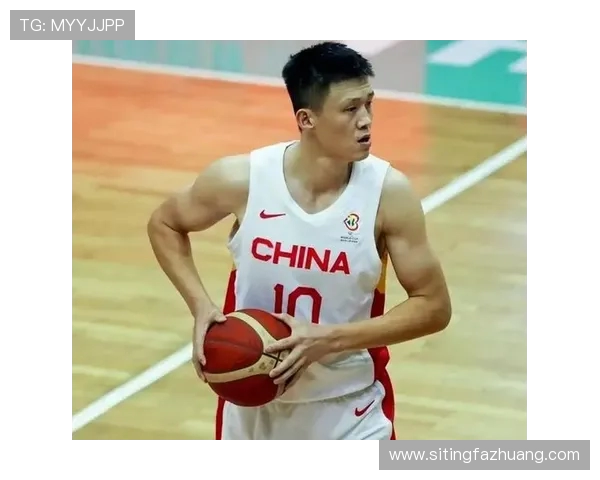 周鹏:从篮球场上的奋斗者到生活中的榜样,见证成长与坚持的力量 周鹏:从篮球场上的奋斗者到生活中的榜样,见证成长与坚持的力量